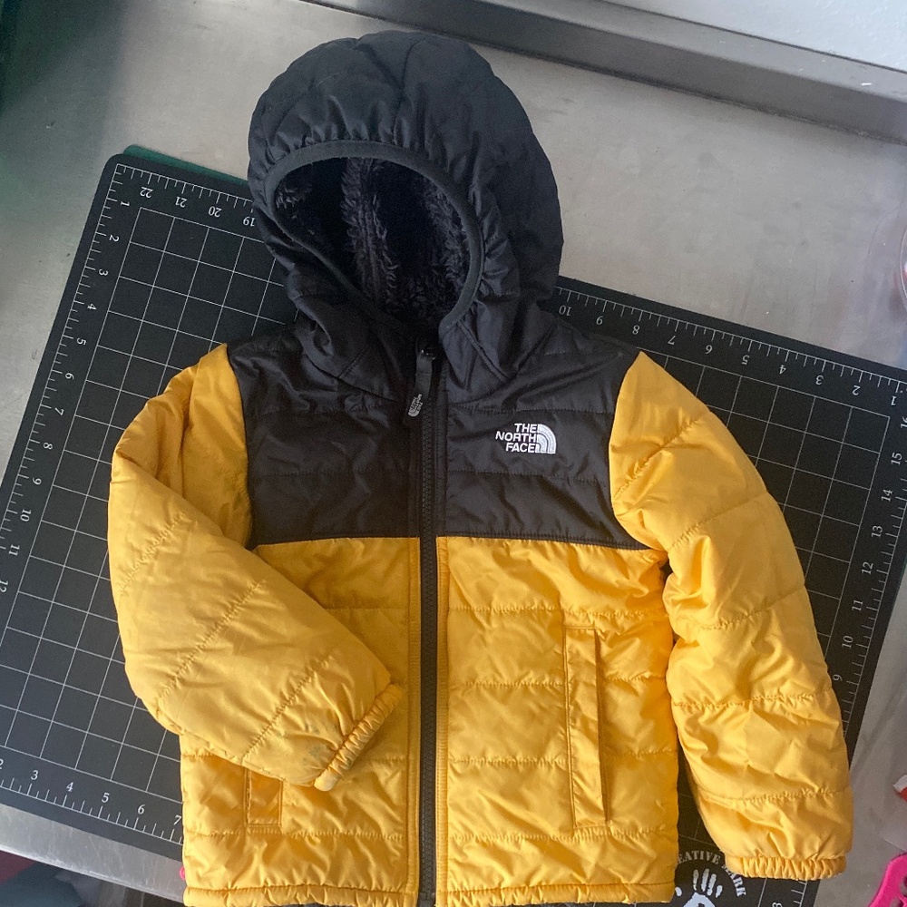 The North Face reversible Coat 3T